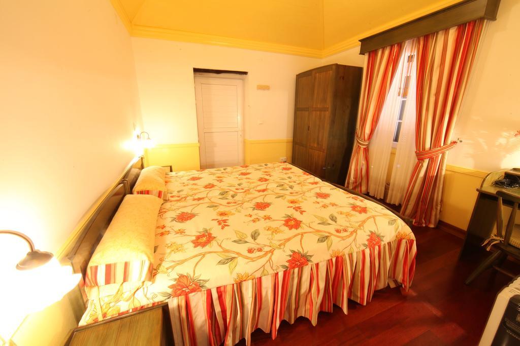 Maison d'hôtes Casa Do Ribeirinho à Porto Moniz Chambre photo
