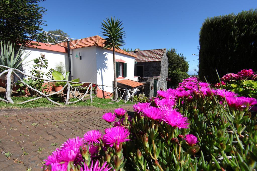 Maison d'hôtes Casa Do Ribeirinho à Porto Moniz Extérieur photo
