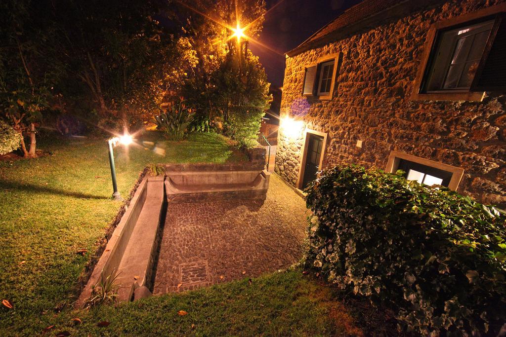 Maison d'hôtes Casa Do Ribeirinho à Porto Moniz Extérieur photo